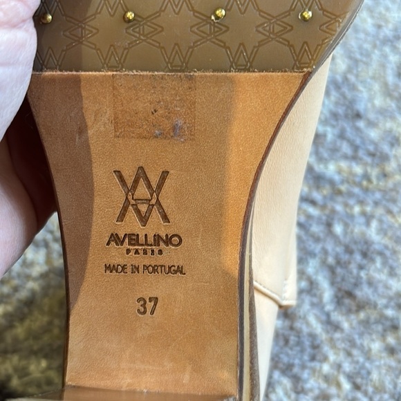 Avellino Paris buttery yellow short heeled boots in 37 nwot - Picture 13 of 14